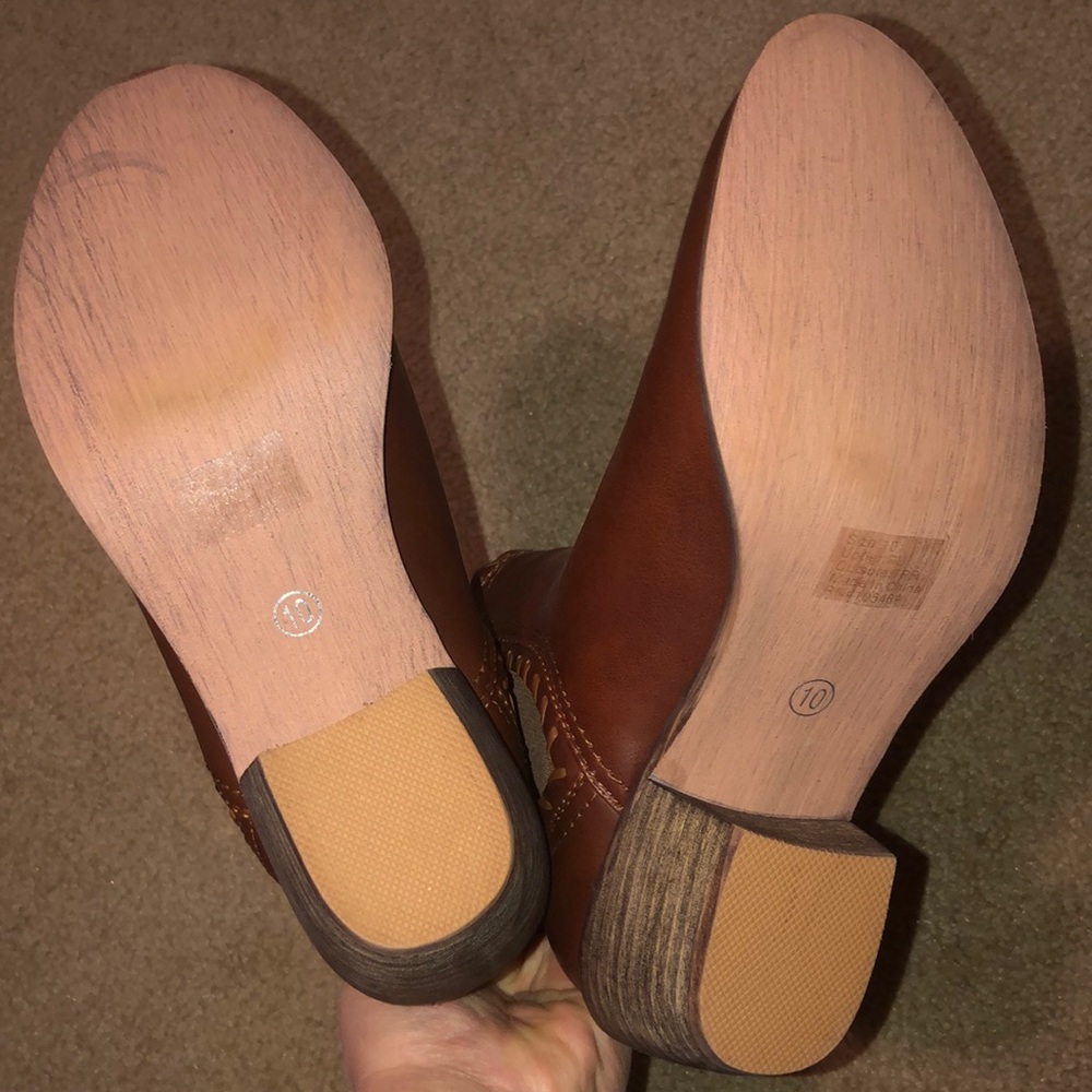 Booties - Picture 3 of 3